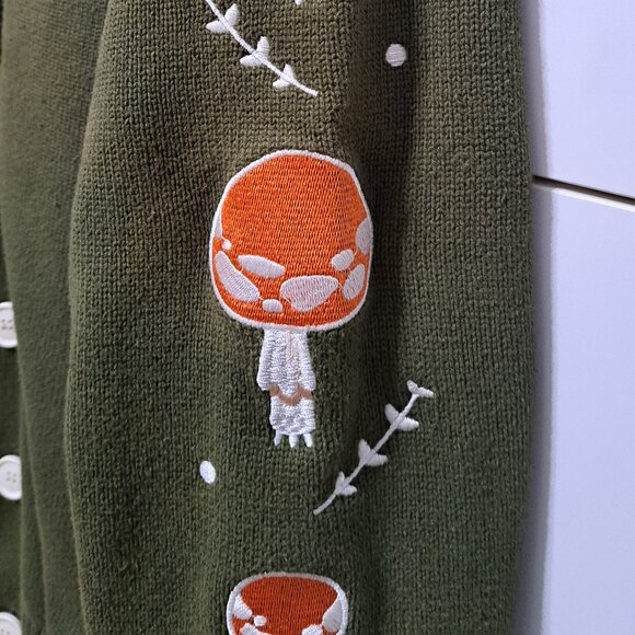 Carmico Fly Agaric Cardigan - Picture 4 of 7